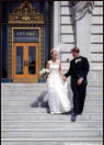 Wedding Photograph, San Francisco City Hall - Couple on steps 04